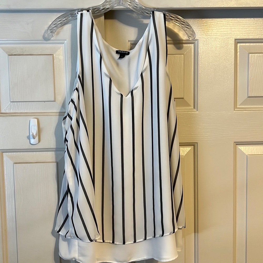 Black and white double layer blouse